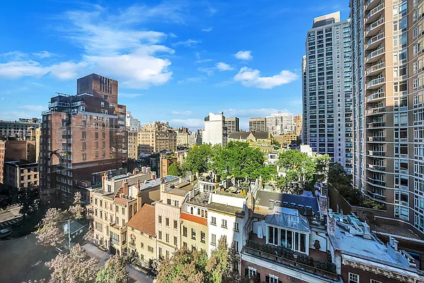 Sold by Bond New York | media 15