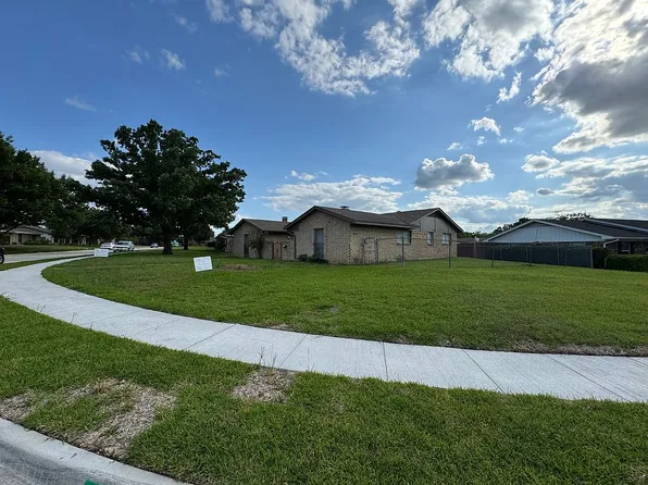 1421 Mount Vernon Dr, Mesquite, TX 75149