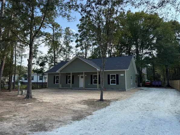 220 Hill Dr, Summerville, SC 29483