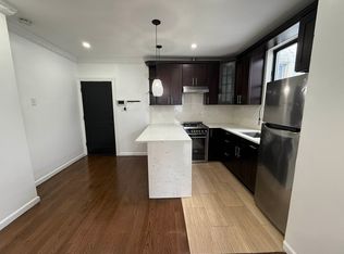 25-41 45th St #2, Astoria, NY 11103