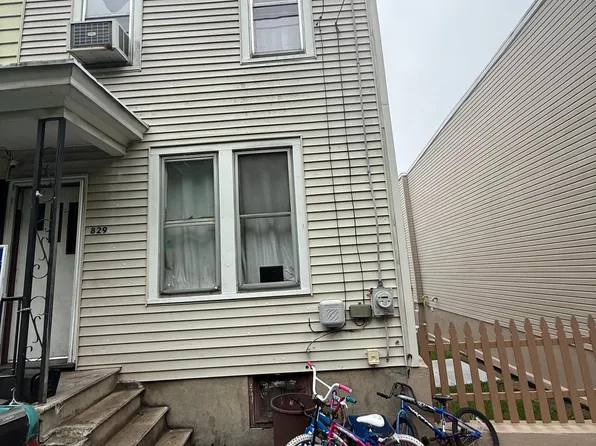 829 Fairview St, Pottsville, PA 17901