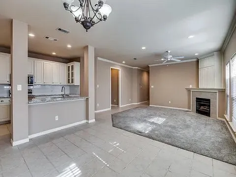 4612 Oak Club Dr — Photo 3