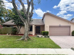 7450 NW 42nd Ct, Lauderhill, FL 33319