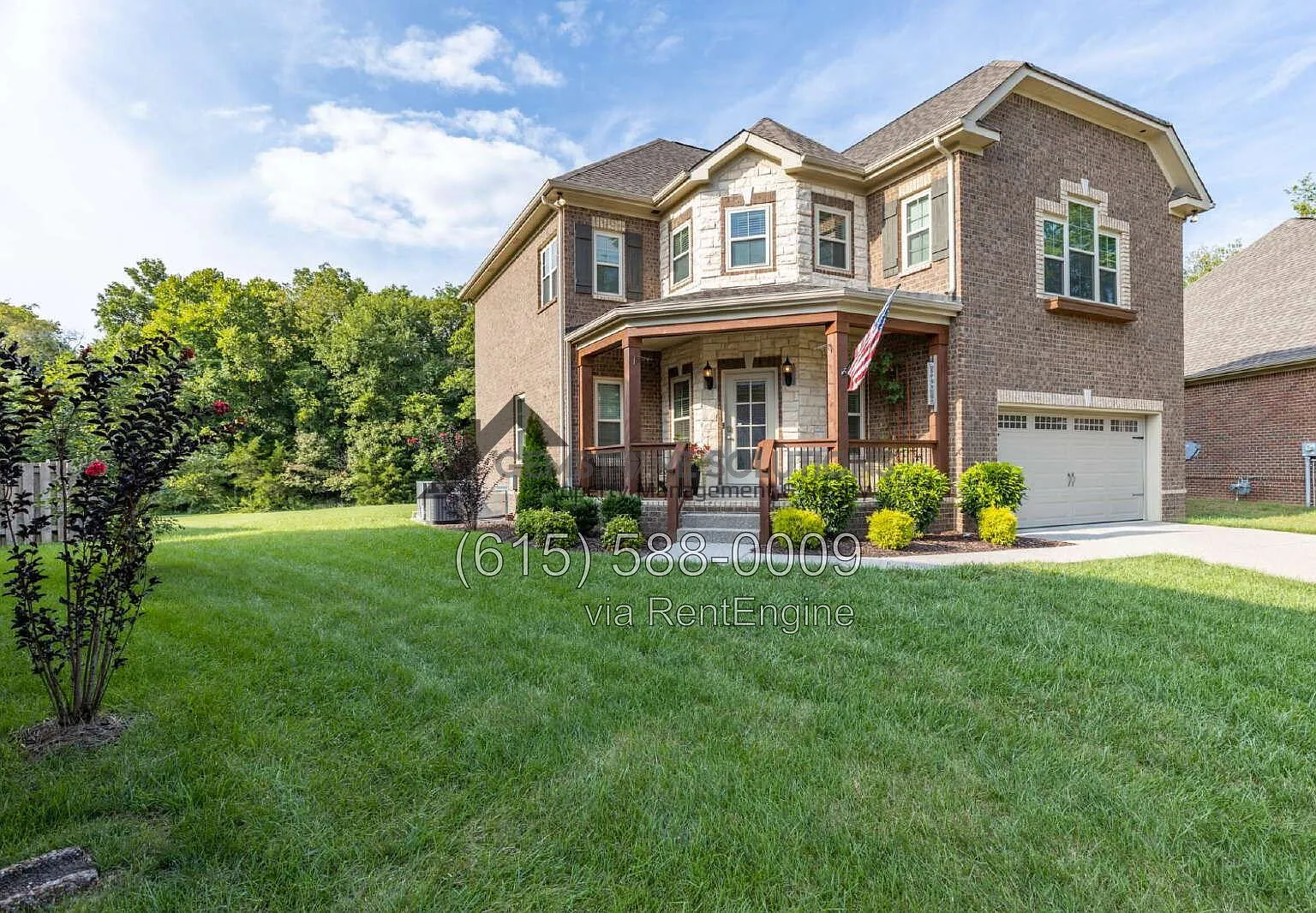 3 bed, 2.5 bath, 2700 sqft, $3,000 — Photo 2