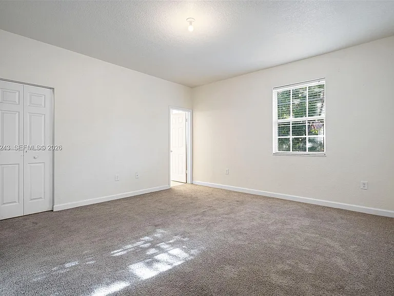 9243 SW 170th Ave — Photo 16