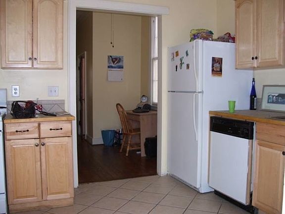 3rd image of 105 W Duffy St #A