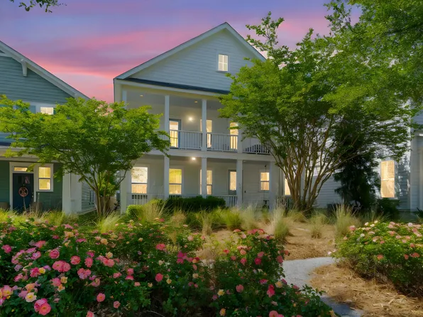 232 Summers Dr, Summerville, SC 29485