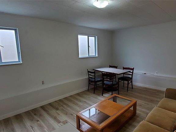 2nd image of 564 Alpine View Rd