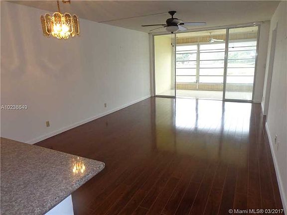 4th image of 9450 Poinciana Pl APT 314