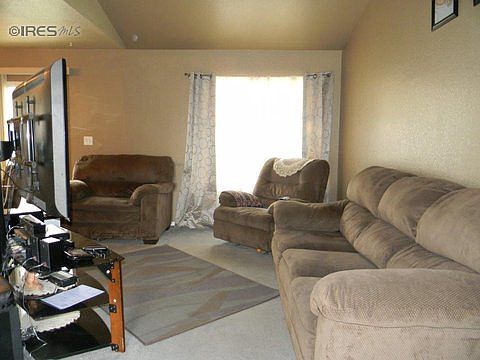 4th image of 2035 Birch Ave