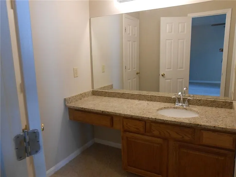 1135 Country Club Pl NW — Photo 19