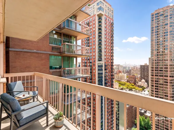 235 East 40th Street image 1 of 17