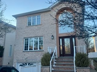 106 Gladwin St #1, Staten Island, NY 10309