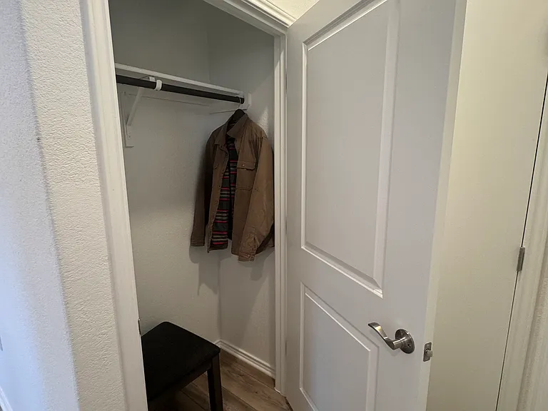 120 Clay Hill St — Photo 21