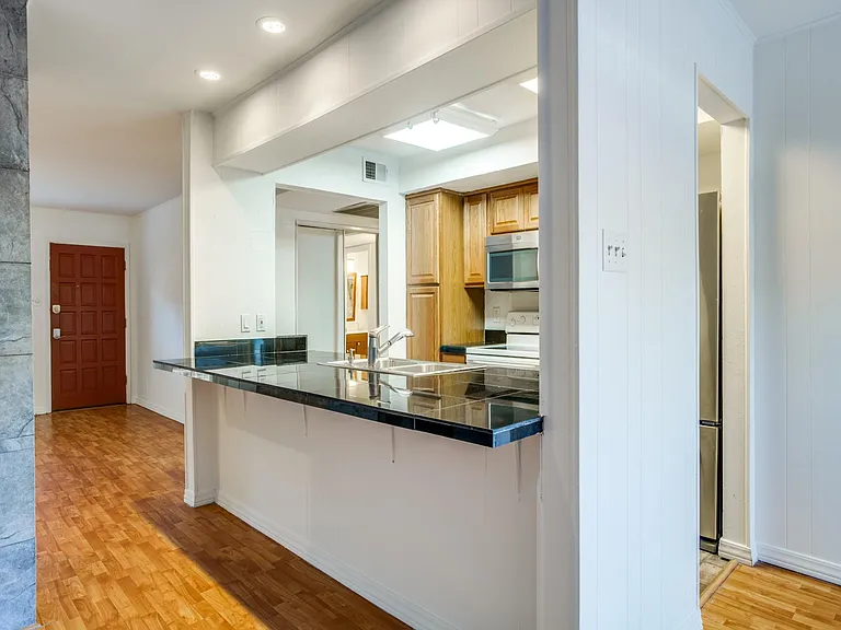 5916 Birchbrook Dr #136 — Photo 8