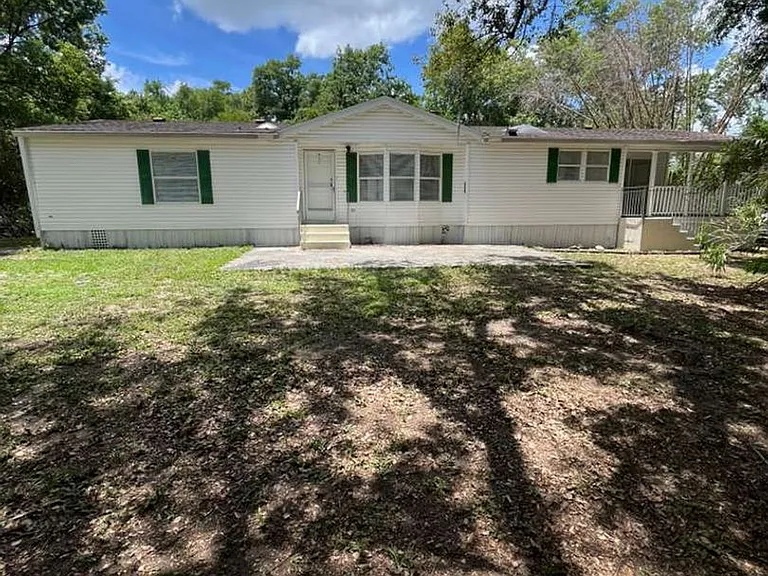 2230 Crutchfield Rd — Photo 2