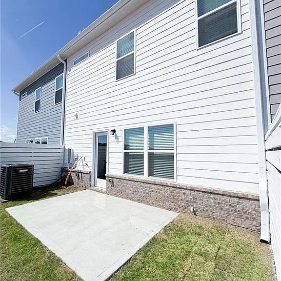 1015 Stiles Ct — Photo 15