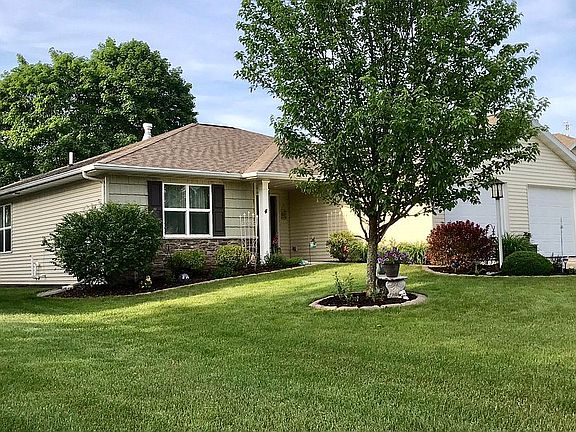2nd image of 521 Golf Side Ct