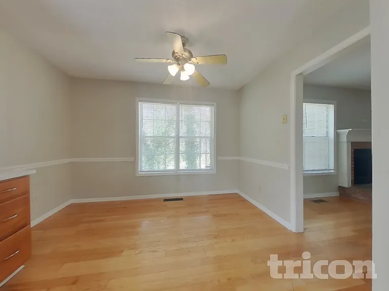 2398 June Springs Dr SW — Photo 5