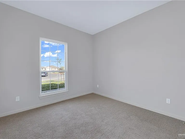 2402 Augustin Ct — Photo 12