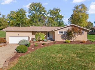 106 Stratford Dr, McMurray, PA 15317