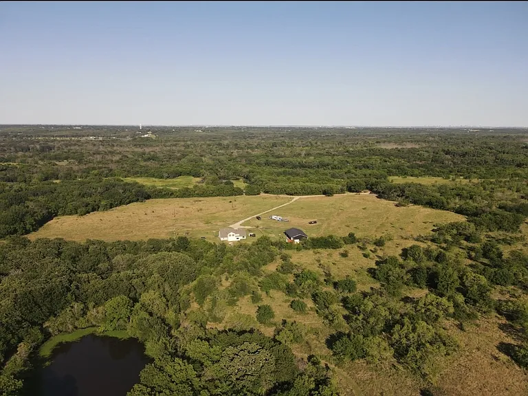 6131 Hartlee Field Rd — Photo 5