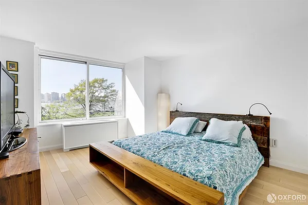 Rented by Oxford Property Group | media 31