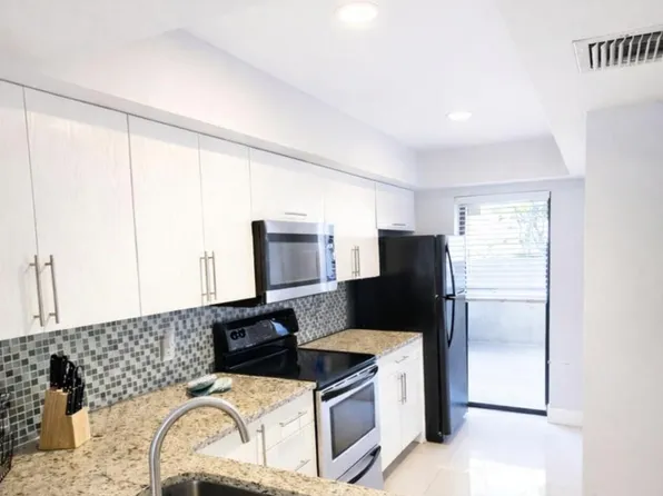 11596 NW 45th Street #4, Coral Springs, FL 33065