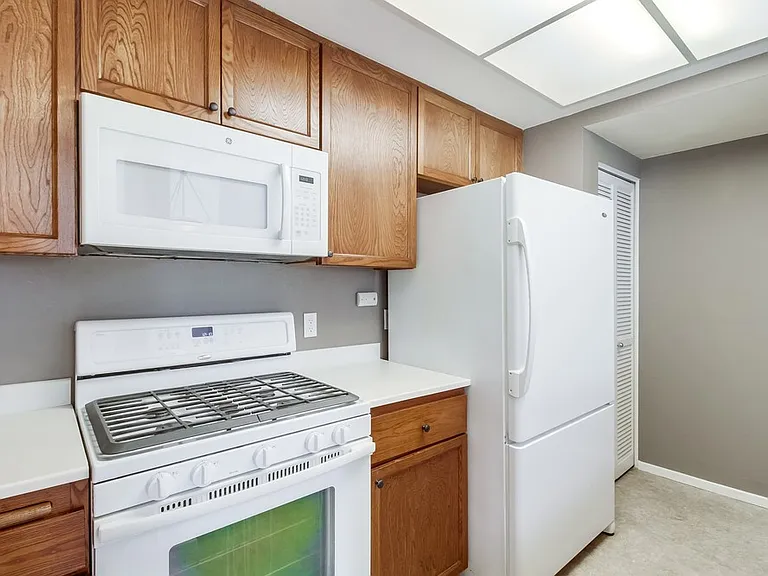 701 Kettner Blvd #98 — Photo 13