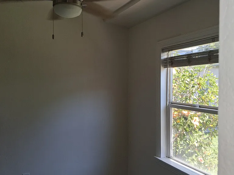 481 N 9th St #186 — Photo 14