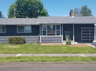 14135 SE Salmon St, Portland, OR 97233