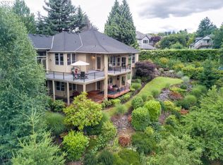 11741 SE Brockenhurst Cir, Happy Valley, OR