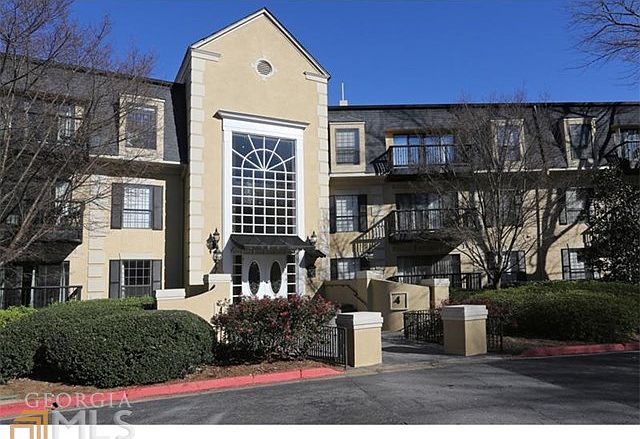 1st image of 4117 Pine Heights Dr NE #4117