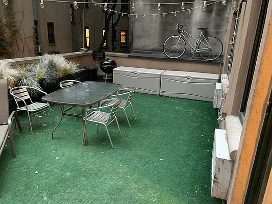 Rented by Gotham City Realty Group | media 22