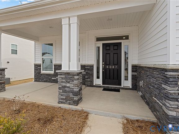 3rd image of 7528 Silver Ash Ave