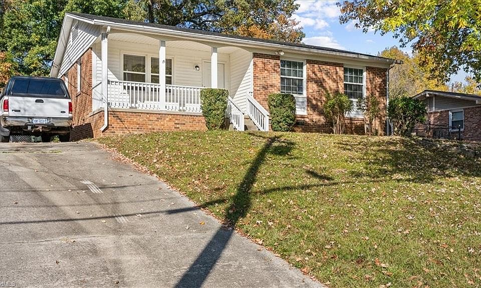 1st image of 2316 Glenhaven Dr