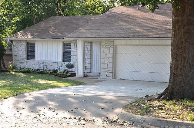 1st image of 2930 W 62nd St S