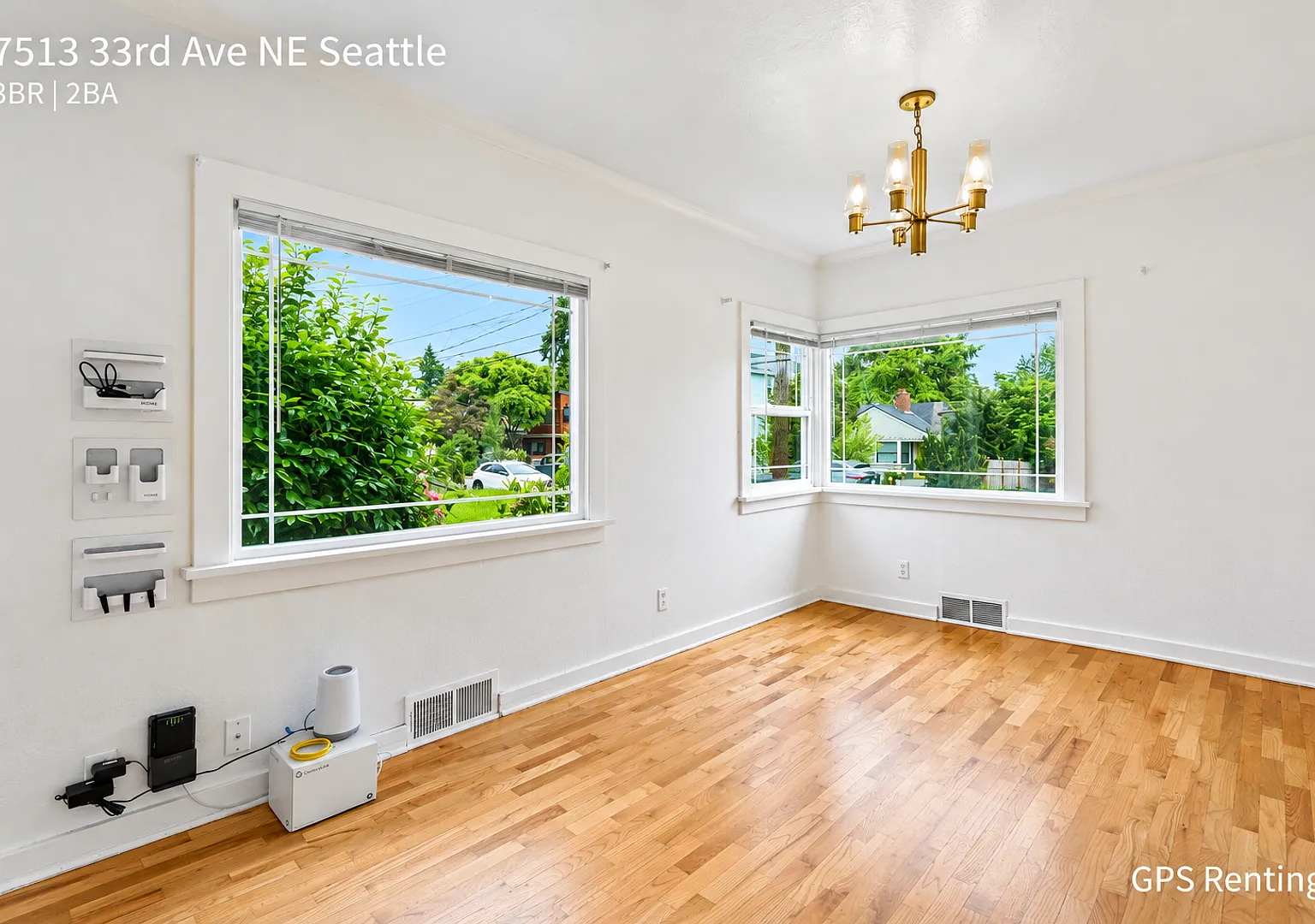 3-Bedroom, 2-Bathroom Home in Wedgwood, Seattle — Photo 4