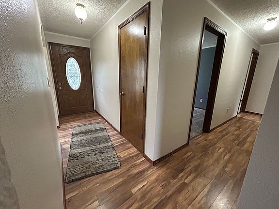 3rd image of 14912 NE 47th St