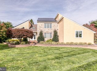 855 Dolington Rd, Newtown, PA 18940