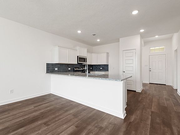 6th image of this home