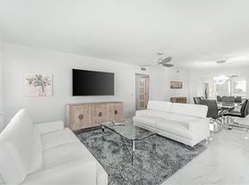 1100 8th Ave S