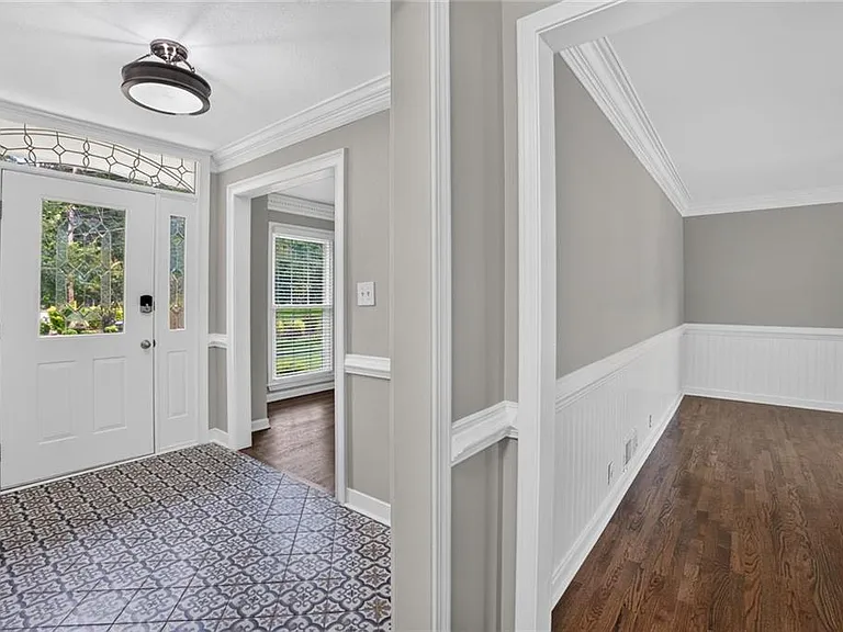 2982 Northbrook Dr — Photo 11