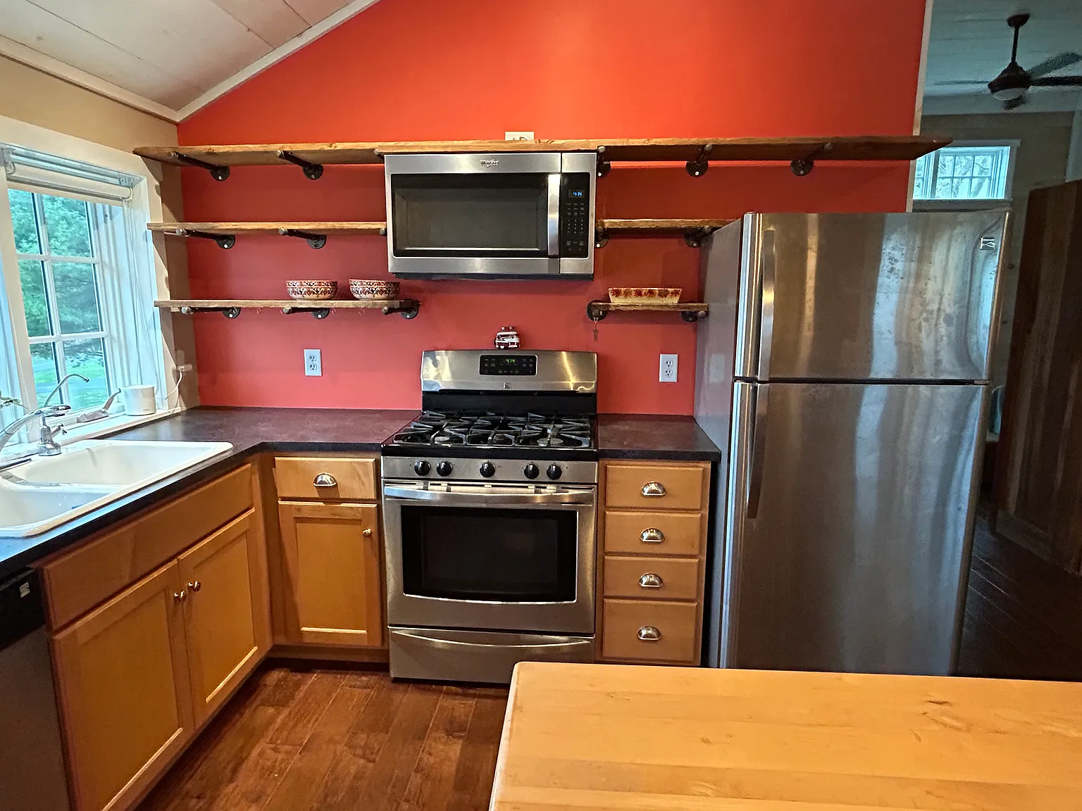 1 bed, 850 sqft, $975 — Photo 4