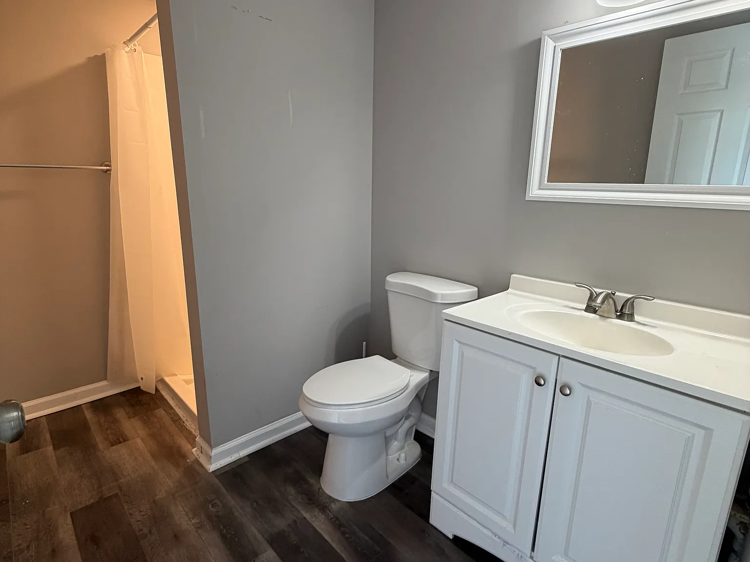 1 bed, 800 sqft, $1,150 — Photo 4