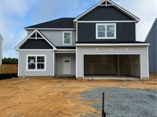 256 Steelwood St, Raeford, NC 28376