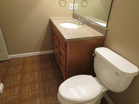 4th image of 1205 Mangrove Ln APT 2