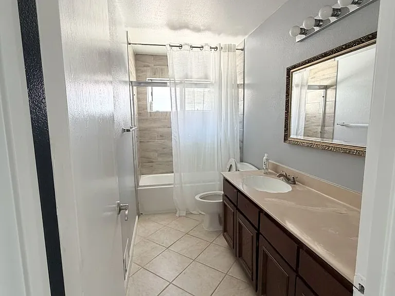 1323 Discovery Bay Blvd — Photo 36