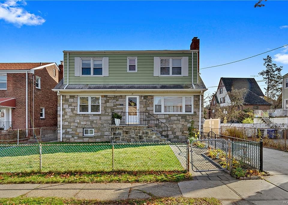 1st image of 32 Wickes Ave