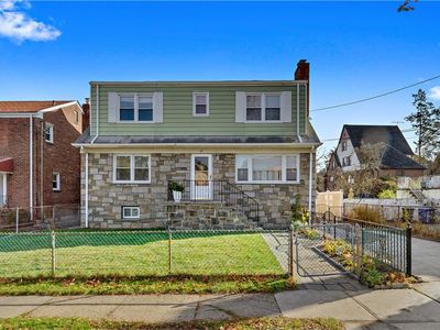 32 Wickes Ave, Yonkers, NY, 10701